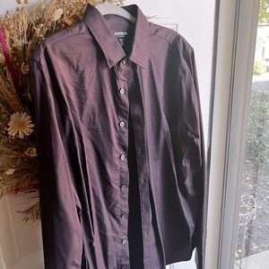 Like new Men’s Express Dress Shirt